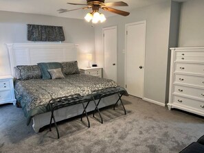 3 Schlafzimmer, Bügeleisen/Bügelbrett, kostenloses WLAN, Bettwäsche