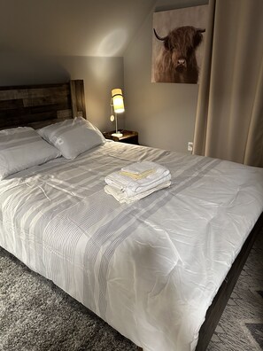 2 sovrum, strykjärn/strykbräda, wi-fi och sängkläder