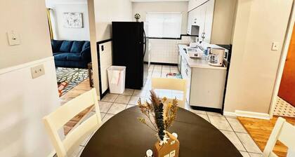 Golden Escape 2 Bedroom Apartment 3