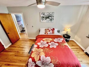 2 bedrooms, desk, iron/ironing board, free WiFi