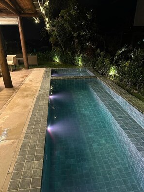 Private pool