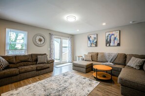 Smart TV, fireplace, books