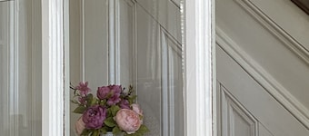 The Sutton House 2 blocks from Main Street & Courthouse Square