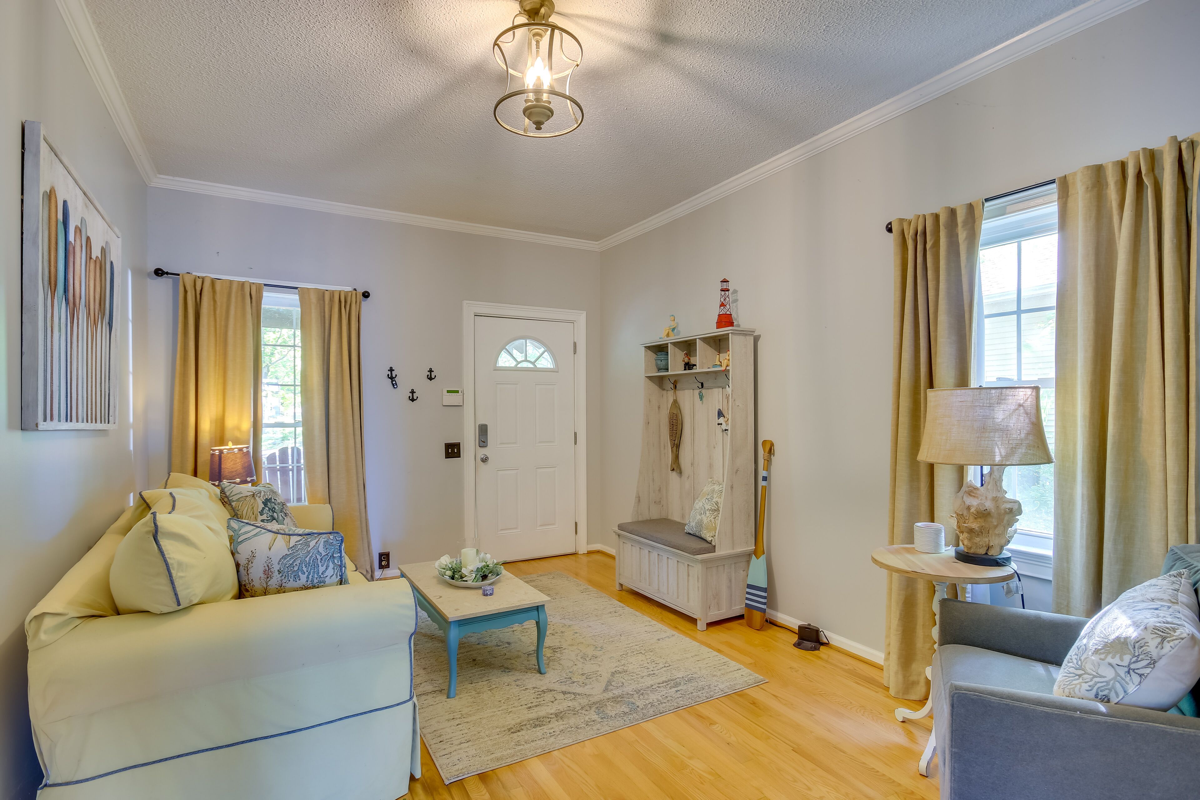 Cross Hill Lake House Rental w/ Dock!