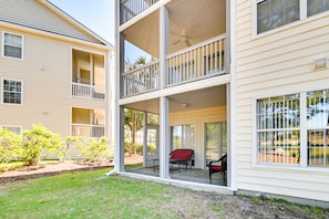 Exterior - Myrtle Beach Condo w/ Pool: Near Golf & Mall! (Myrtle Beach)