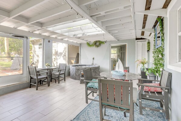 House (3 Bedrooms) | Interior - 3-acre Retreat, 3 Mi to Dtwn Jensen! Upscale Home (Jensen Beach)