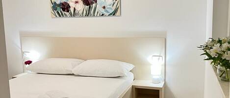 1 quarto, ferros/tábuas de passar roupa, acesso à internet