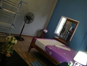 4 bedrooms, in-room safe, individually decorated, individually furnished - Randima Hotels (Negombo)