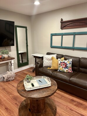 Smart TV, video library