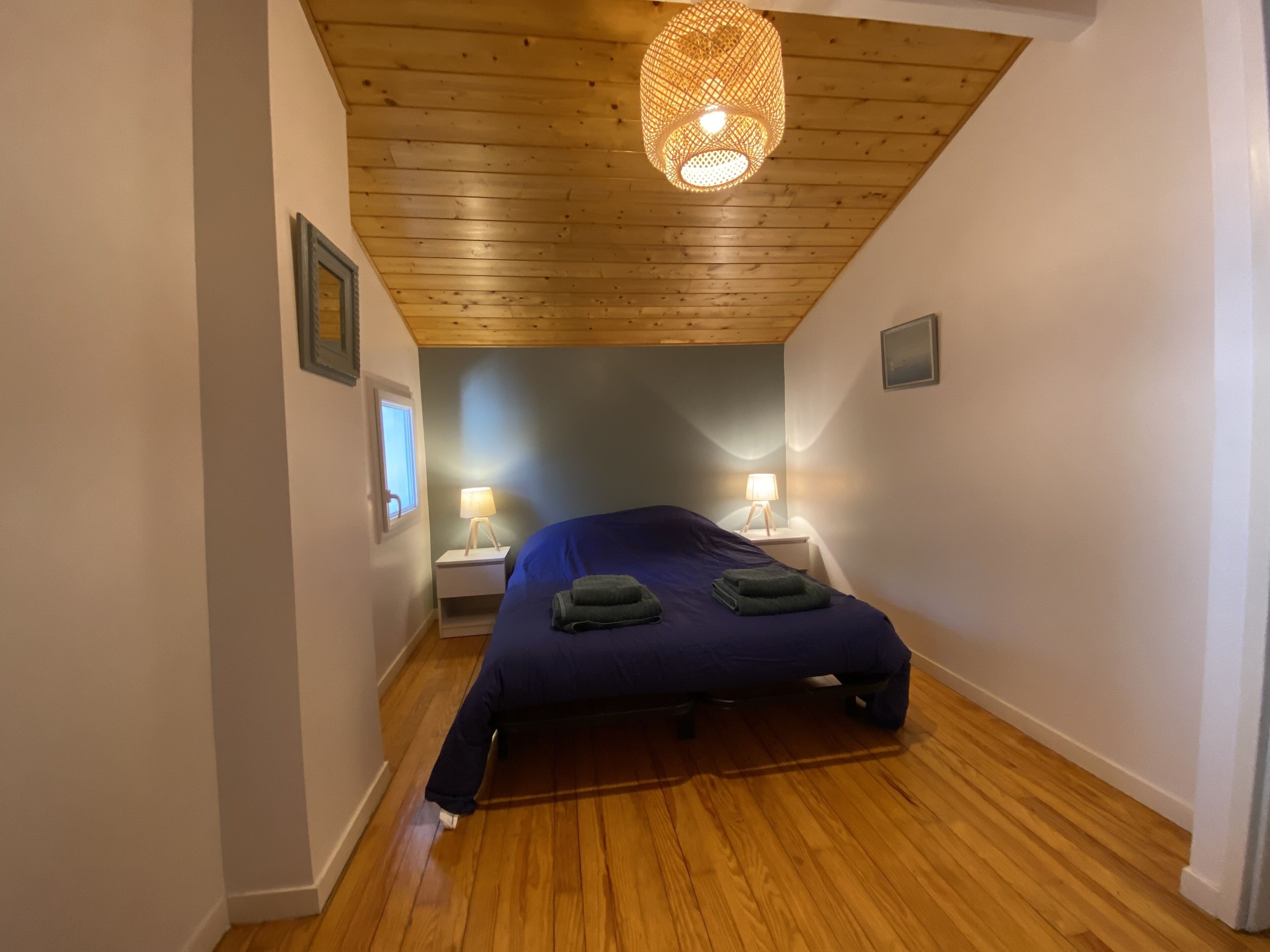 NEW!Villa with direct beach access for 12 people