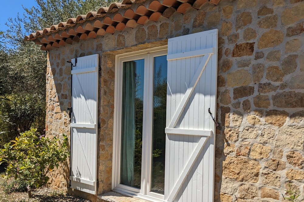 Charmante Maison de 80m2, Avec Jardin Arboré au Calme Absolu, à 1km5 de la Plage