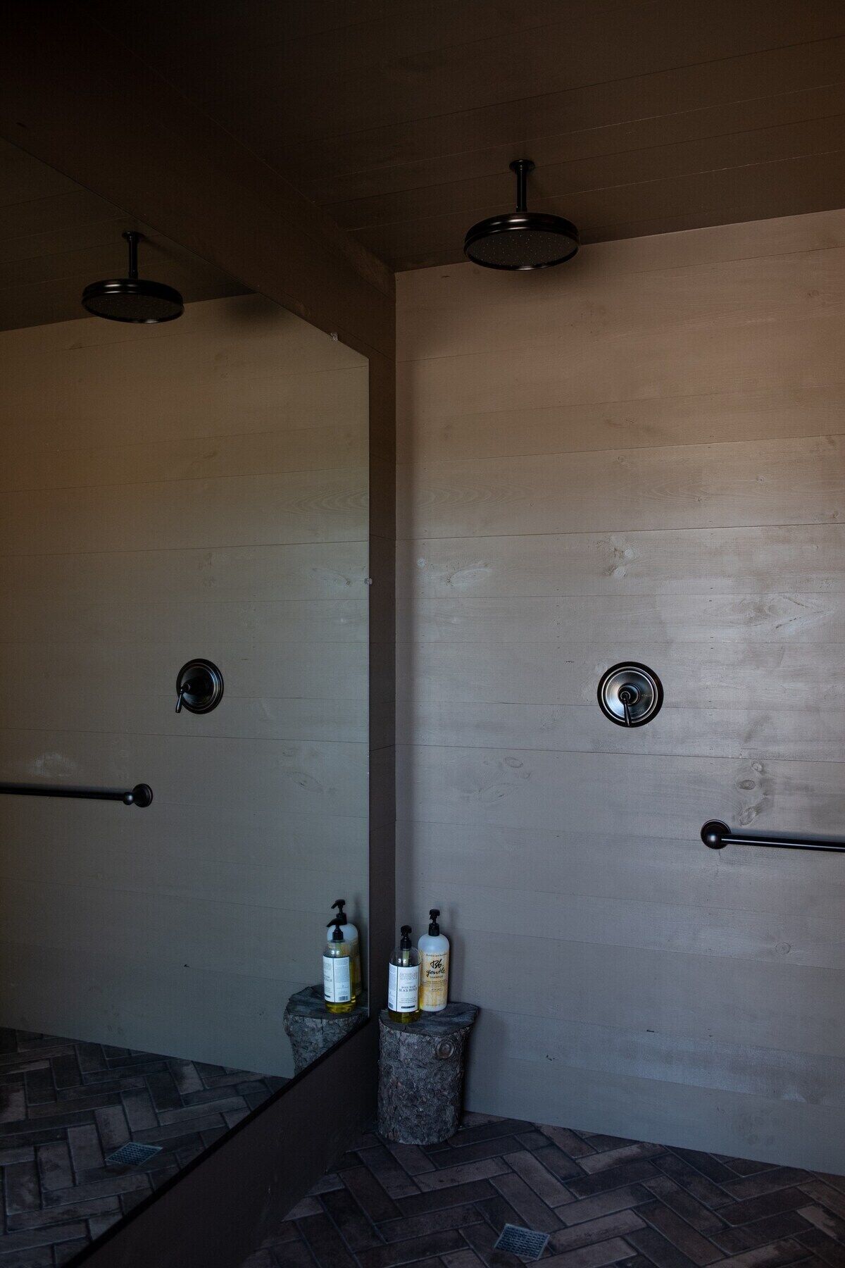 TimberTown Cabin #3 at June Farms, GLAMPING at it's finest!