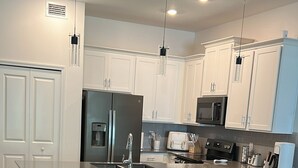 Private kitchen - Orlando resort champions gate 10 min to Disney  (Four Corners)