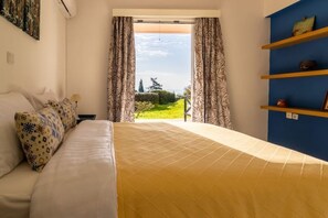 1 bedroom, iron/ironing board, travel crib, free WiFi