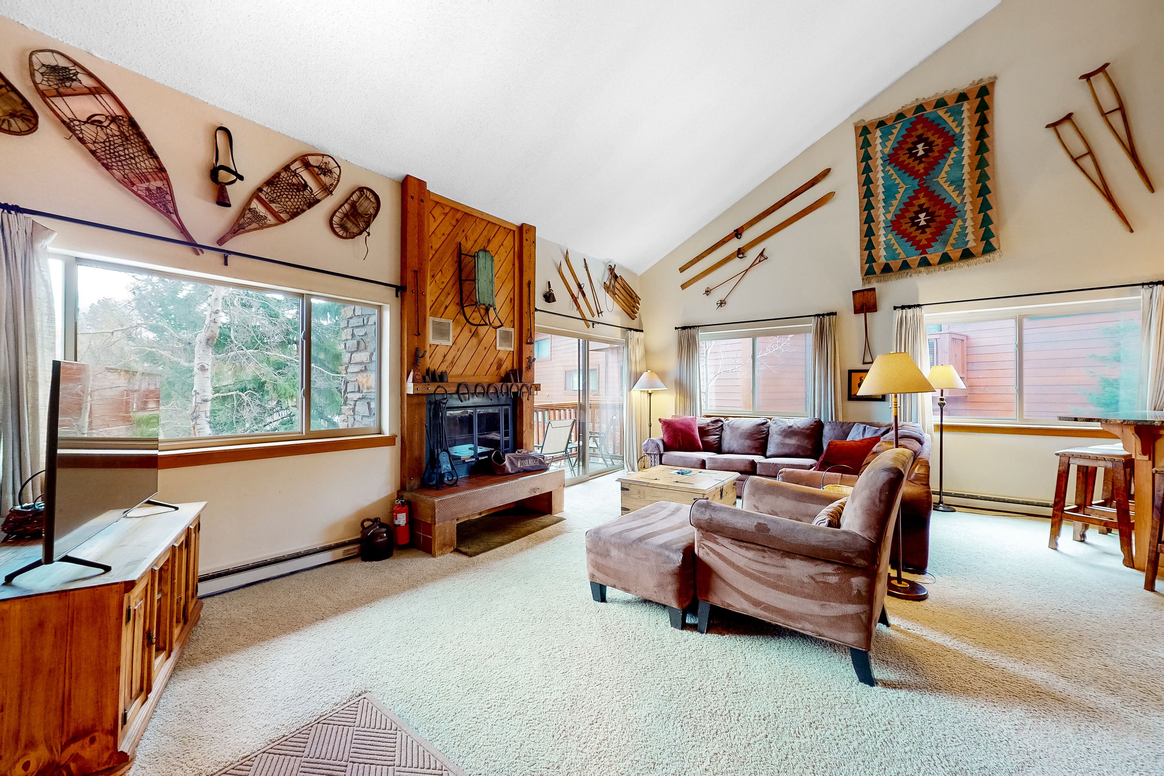 2-story ski-in/out condo with fireplace, hot tubs, heated pool, firepit, & gym
