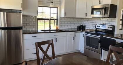 3 Cabins | Pond | Near Lake Egypt | Sleep 13 Total