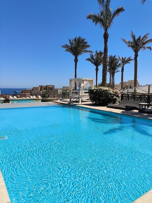 Outdoor pool - Roof top penthouse with panorama sea view (Sahl hasheesh)