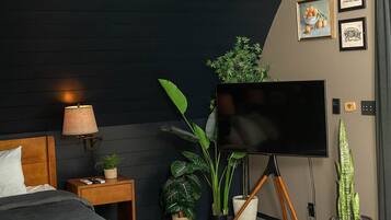 Wifi gratis y ropa de cama