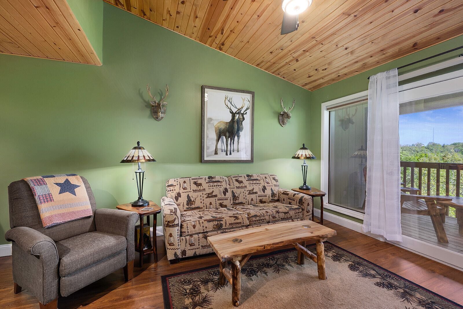 New Listing-2 miles to SDC-2 King Bedrooms