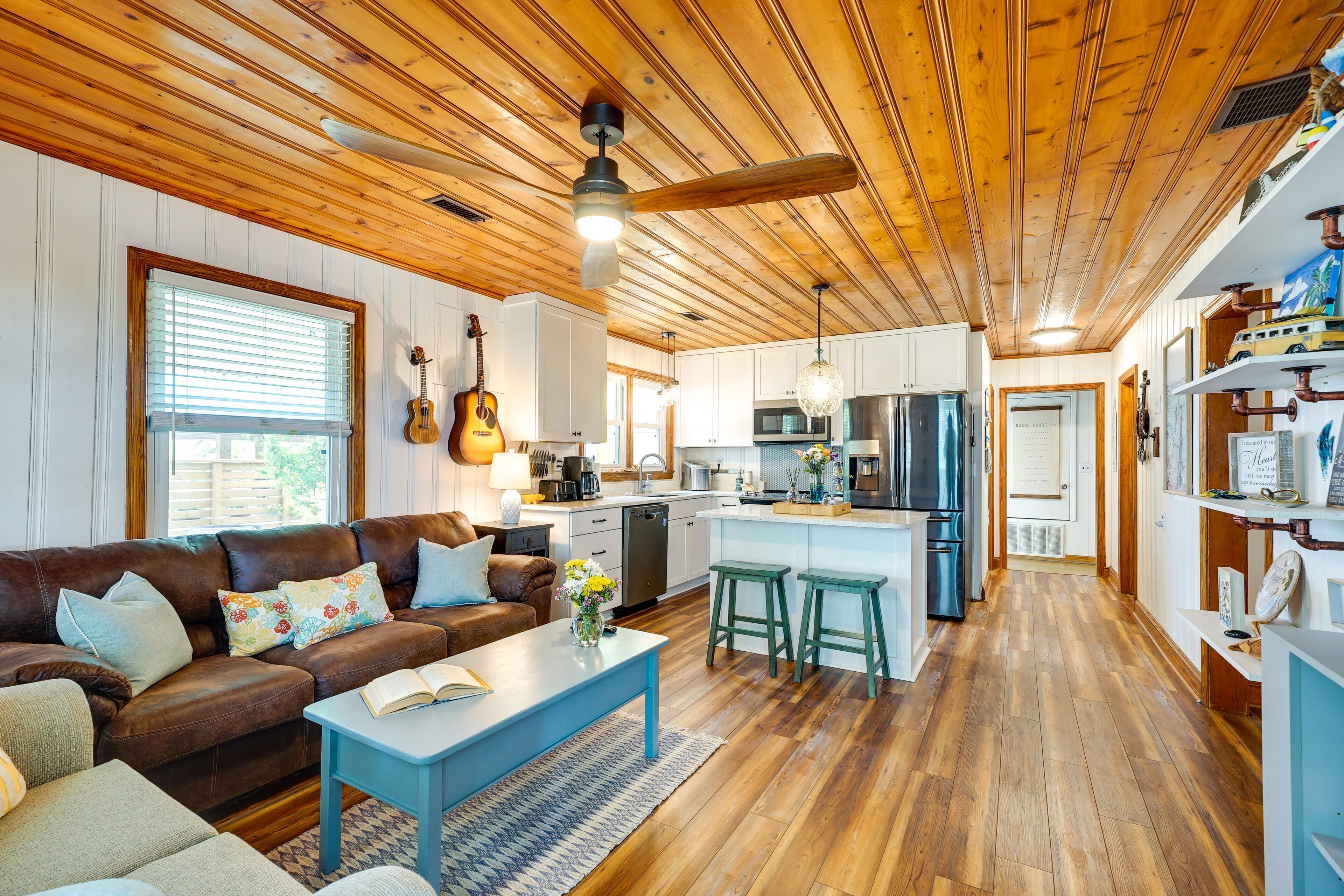 Surf City Vacation Rental w/ Hot Tub!