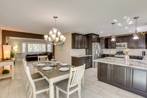 Interior - Gateway to Mt Rose Ski! Reno Home Near Casinos (Reno)