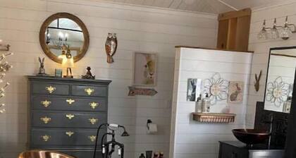 The Burrow Tiny Luxury