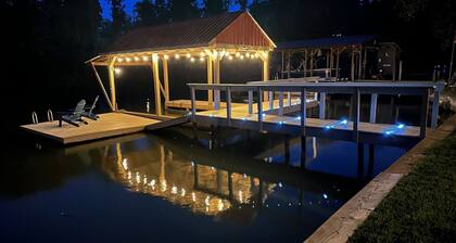 Arrow Point Retreat on Jackson Lake - Updated new furnishings - Amazing Sunrises