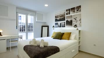 3 dormitorios, tabla de planchar con plancha, Internet