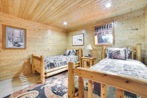 St Marys River Views: Cabin w/ Wraparound Deck!