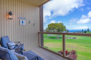 Property grounds - Ocean-view condo on golf course with pool, tennis, pickleball & majestic vistas (Waikoloa Village)