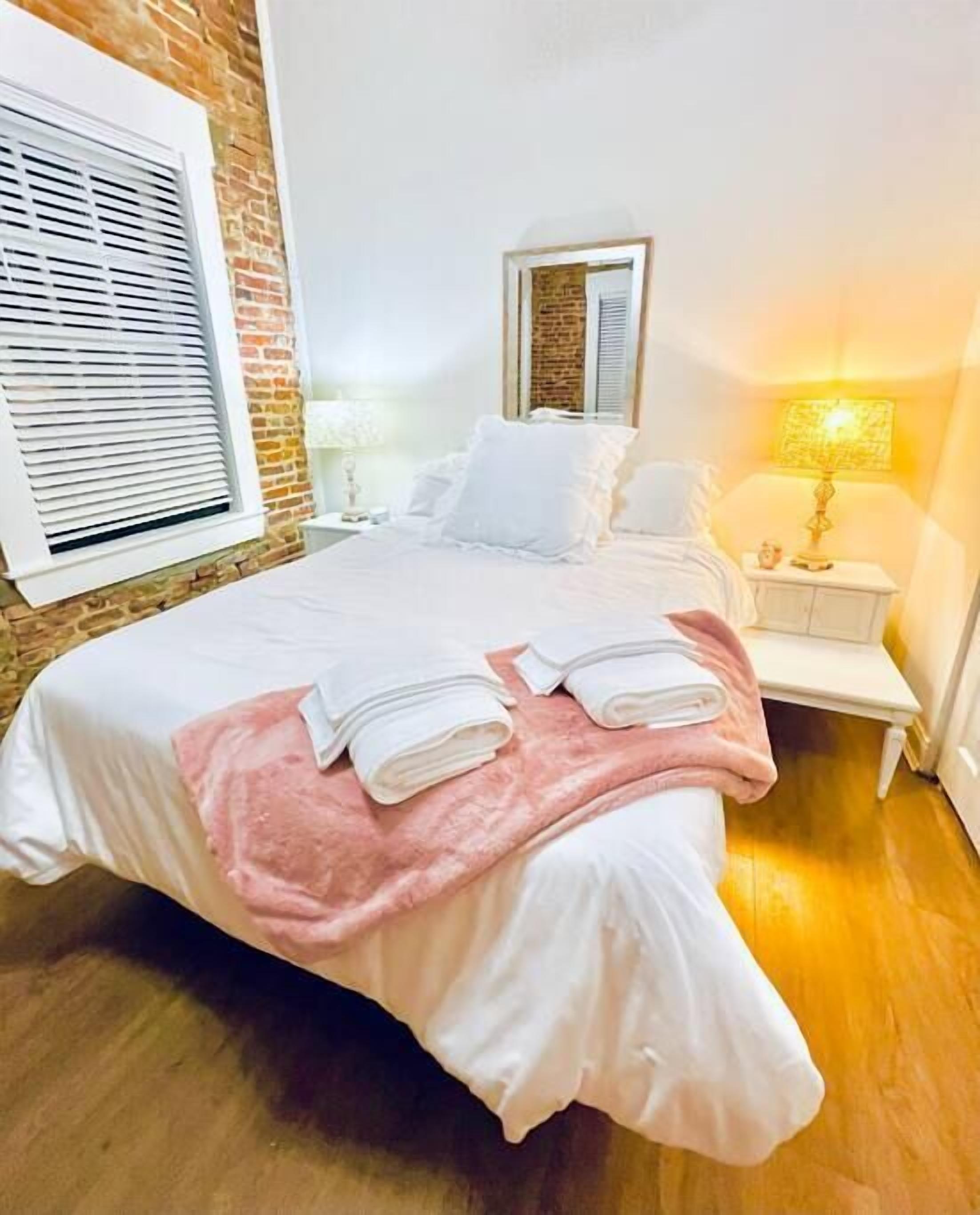 Blushing Front Street Suite 101