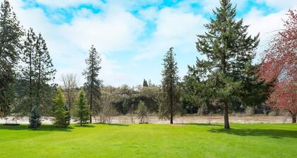 Singing Waters at N. Umpqua