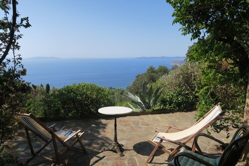 Appartement Avec vue Panoramique sur les Îles D'or et le Cap Bénat