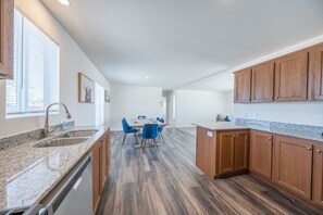 Private kitchen - Peaceful Getaway in The Country (Yerington)