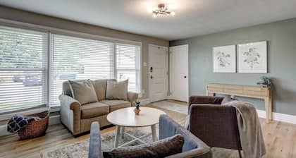 New cozy home near Outlets & Amish Country