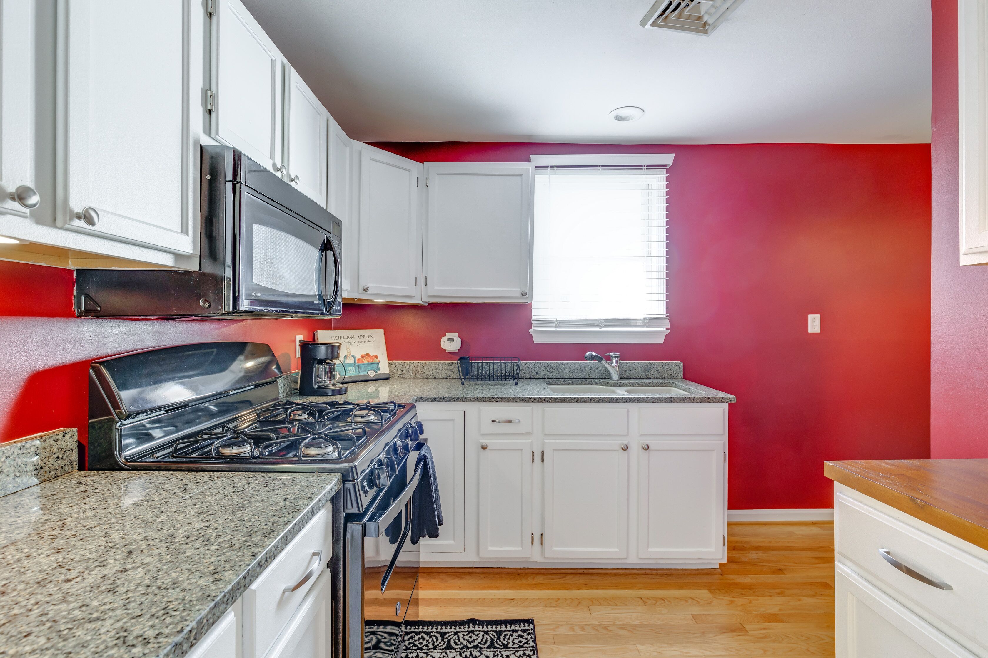 Willoughby Spit -3bed/2bath - WIFI - A/C - Beach