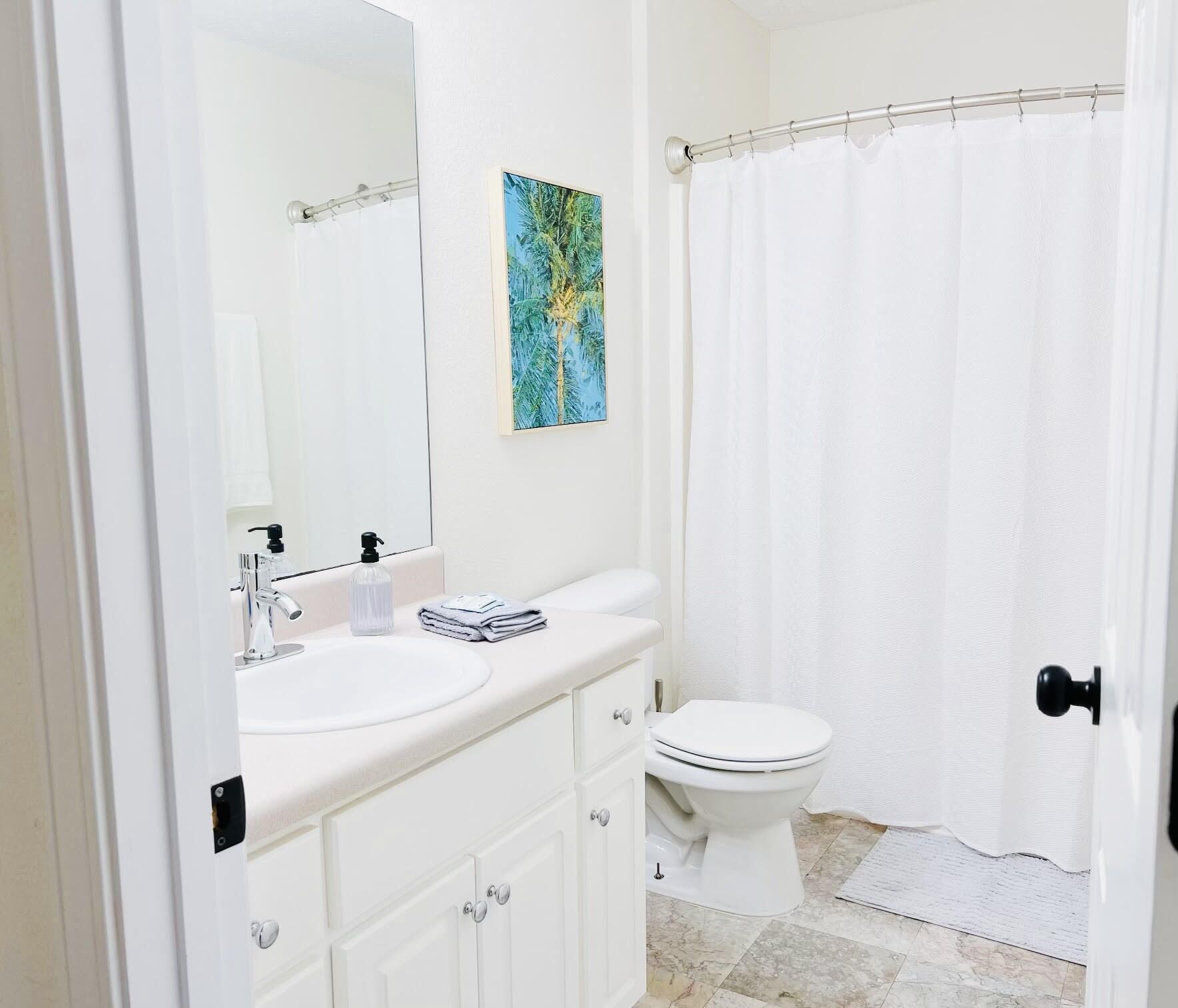 Cozy 3 Bedroom House in Pensacola near the Beach