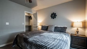 1 Schlafzimmer, Bügeleisen/Bügelbrett, kostenloses WLAN, Bettwäsche