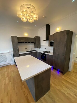 Private kitchen - Luxurious Top standard Apartment 5 (Wolverhampton)