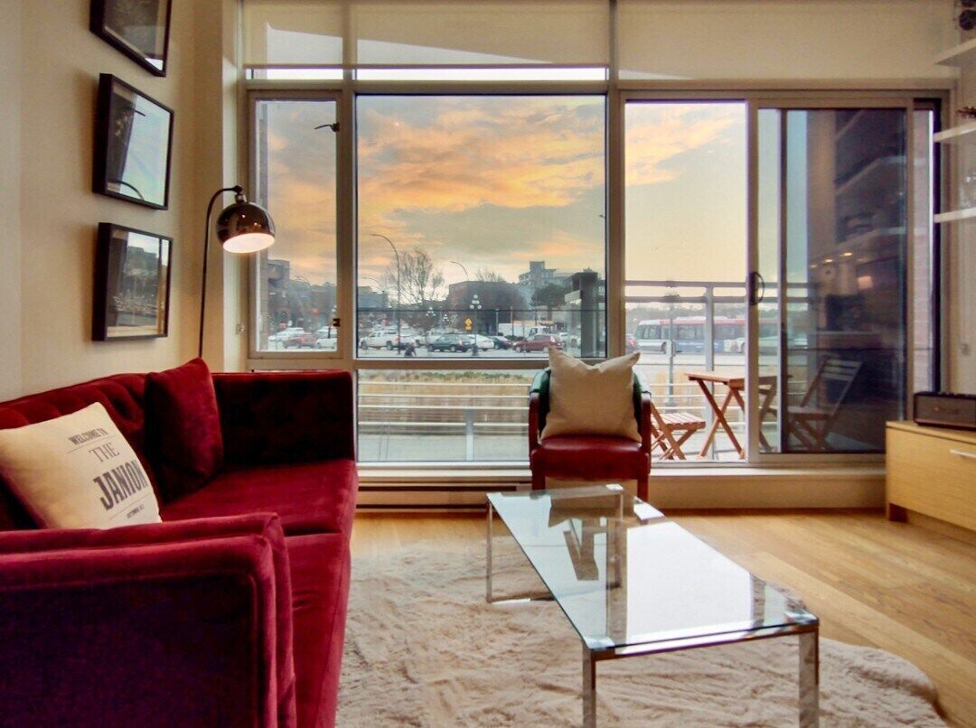 Stay & Work-away @ the Writers Studio w/Ocean View