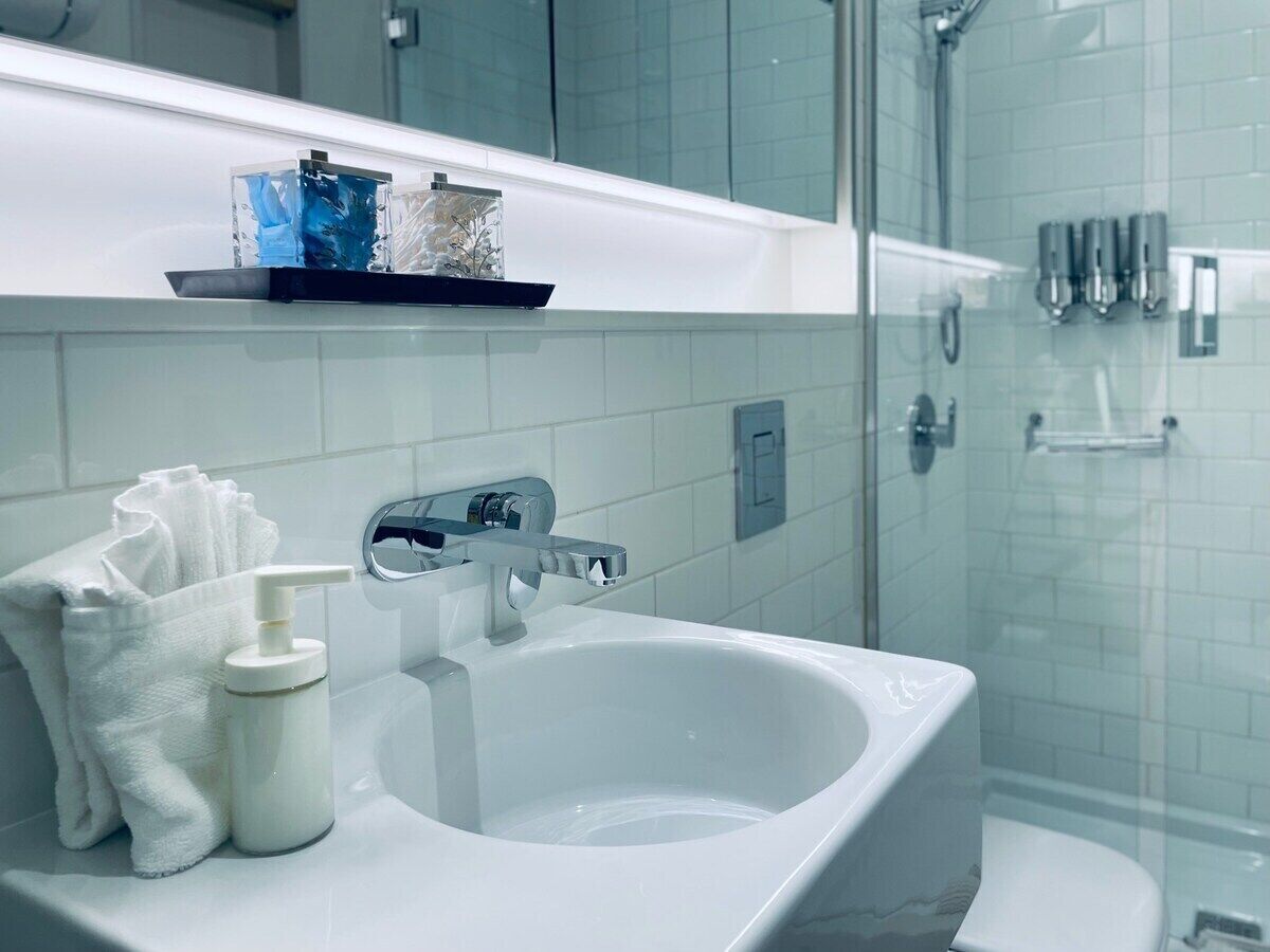 Stay & Work-away @ the Writers Studio w/Ocean View