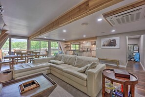 Smart TV, fireplace, video games, stereo