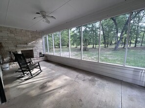 Interior - Ranch House (Alba)