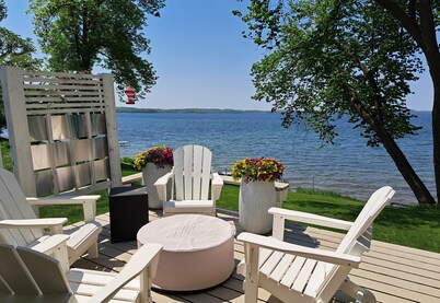 NEW! Sunset Cottage - Lake Lida 