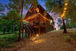 Exterior - Forward My Calls · Elevate Your Stay: 4 Decks, Hot Tub, & Idyllic Outdoor Haven (Broken Bow)
