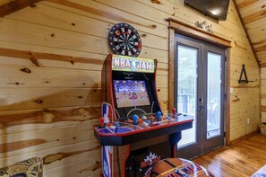 Spielezimmer