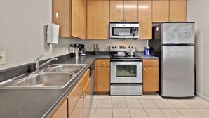 Unclassified image, 4 of 17, button - 2 Bedroom WalkUp Center of it All +10k Video Games, Awesome neighborhood (Austin)