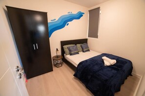 1 bedroom, free WiFi, bed sheets