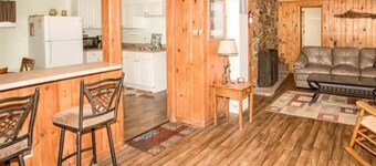 Creekside Cottage - Mountain Lovers Dream
