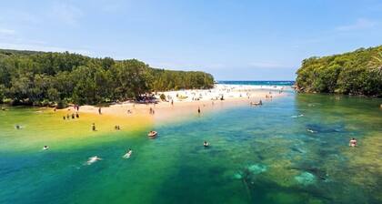 The Sandbar House, Royal National Park NSW, waterfront beach house